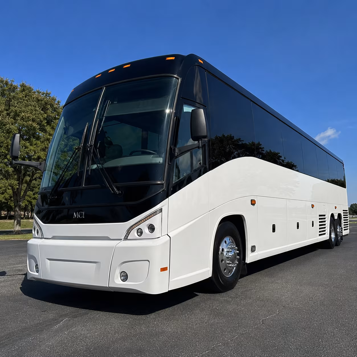 charter buses and party buses to paycom center in oklahoma city