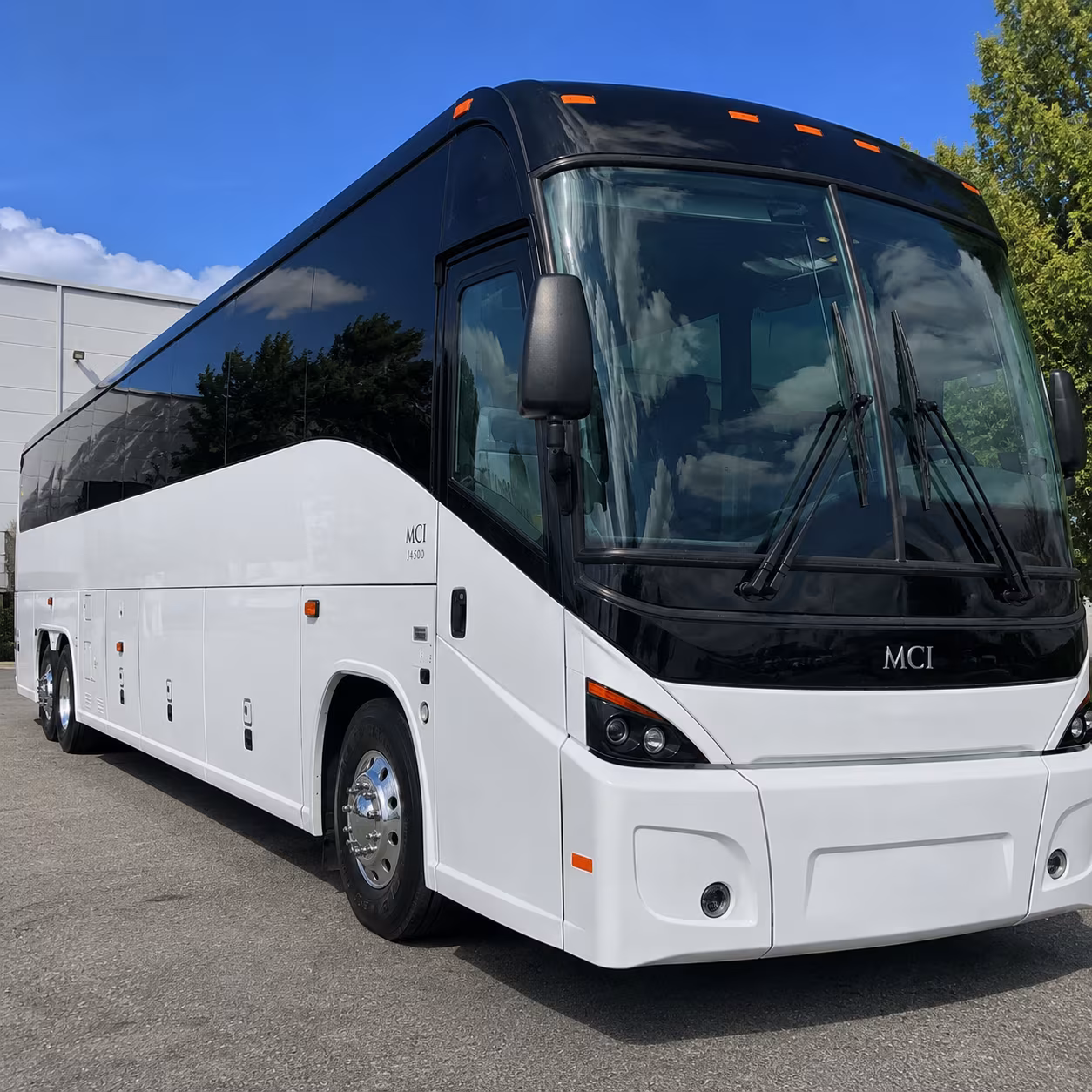 choosing the right bus size for your okc airport run