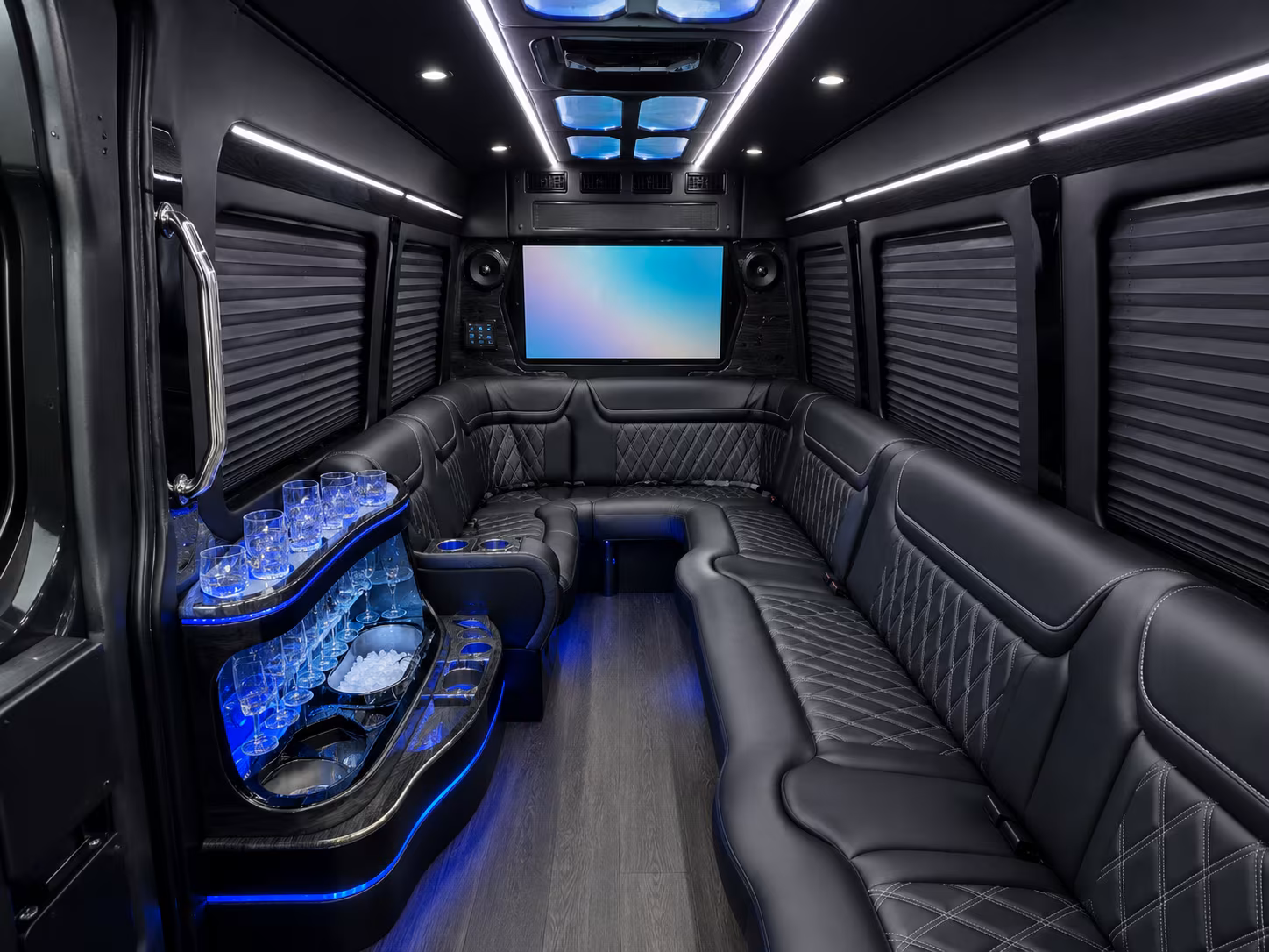 outdoor concert bus rentals to zoo amphitheatre in oklahoma city