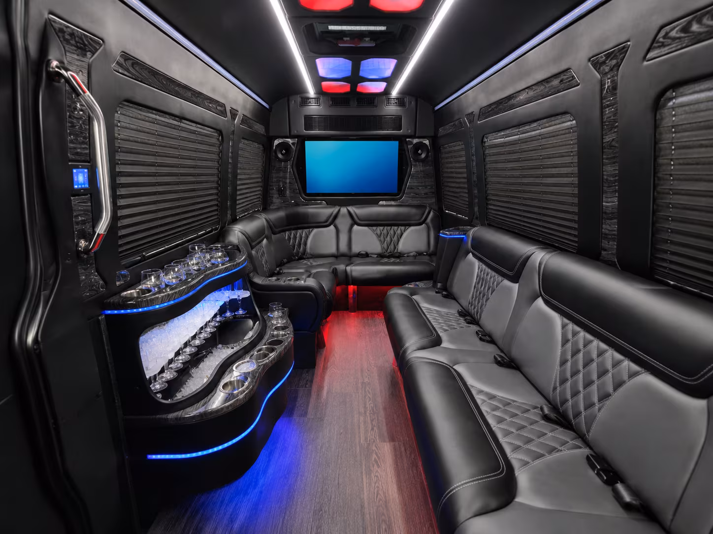 with one quick form book airport transfers between will rogers world airport and okc bases